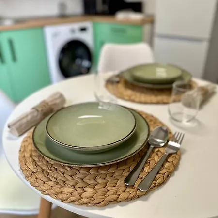 Ana, Centrico Y Tranquilo, Parking Incluido Apartamento