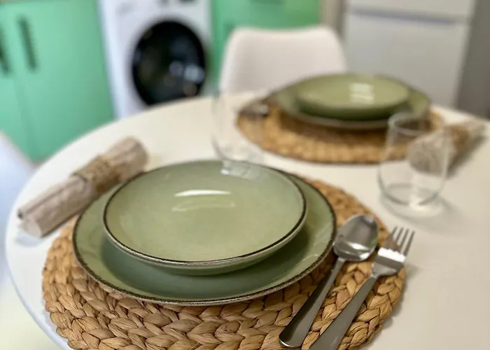 Ana, Céntrico Y Tranquilo, Parking Incluido Apartamento