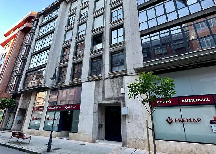 Ana, Céntrico Y Tranquilo, Parking Incluido Apartamento