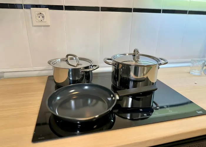 Ana, Céntrico Y Tranquilo, Parking Incluido *